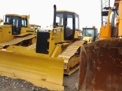 used bulldozer D5H caterpillar tractor