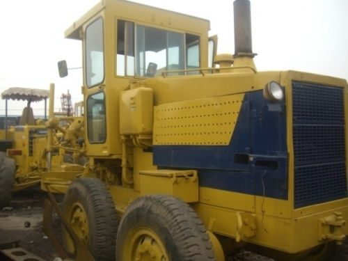 Komatsu GD605R-2 Motor Grader