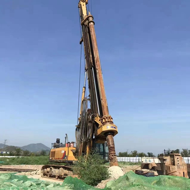 Used XCMG XR180 Series Rotary Drilling Rig xr200 xr220d