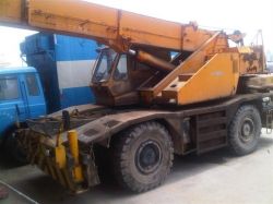 25T kato Rough terrain crane KR-25H-iii