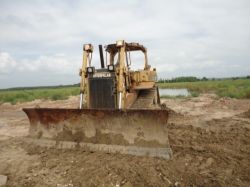 Caterpillar bulldozer d6H XL used dozer  benin