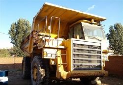 Komatsu Dump truck tipper HD325-6