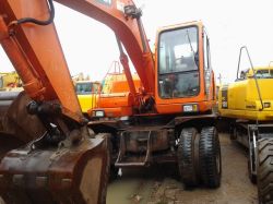 wheel excavator doosan DH150