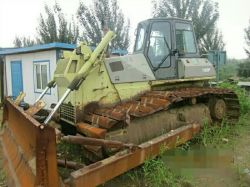 Komatsu Bulldozer D65EX-12 crawler bulldozer